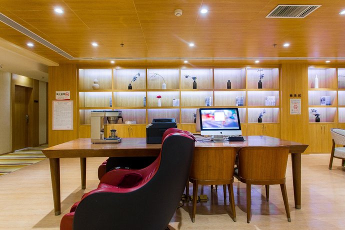 Starway Hotel Lanzhou Railway Station