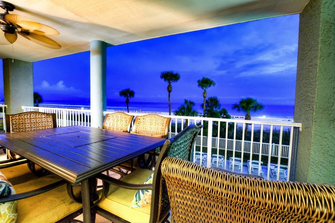 Long Beach Resort by ZIA VR