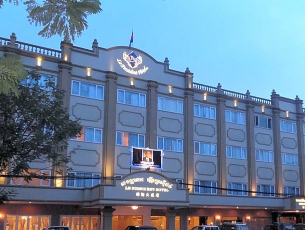Le President Hotel