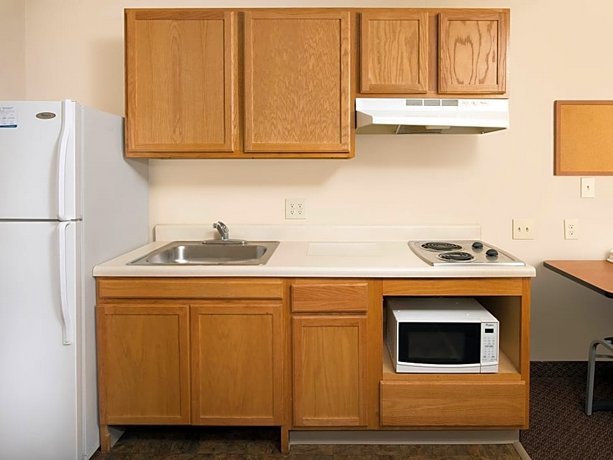 WoodSpring Suites Kansas City Liberty