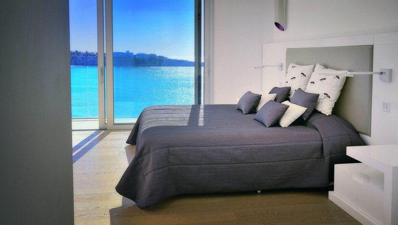 Water's Edge Villa
