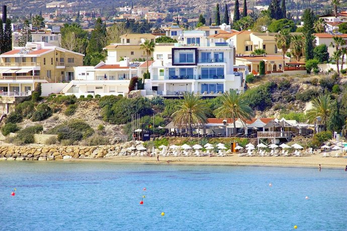Water's Edge Villa
