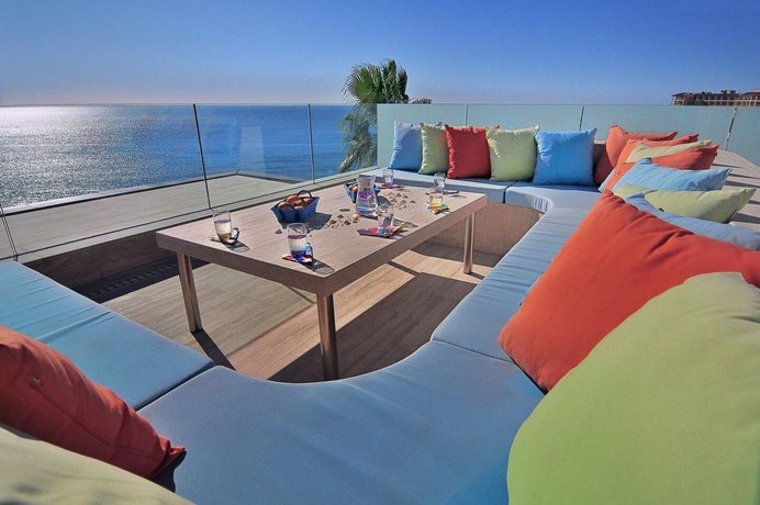 Water's Edge Villa