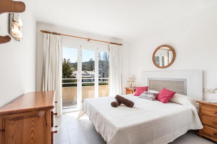 Xiprer 2 Bedroom Apartment In Puerto Pollensa
