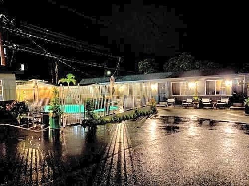 Shell Beach Inn