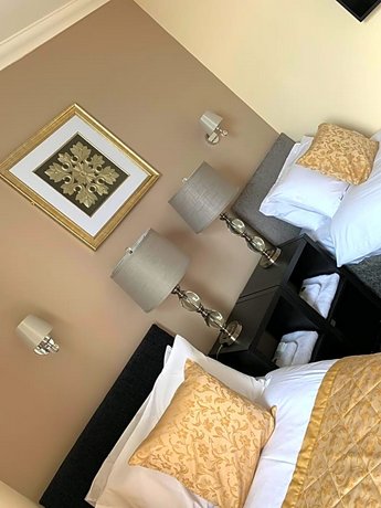 The Royal Guest House Dingwall