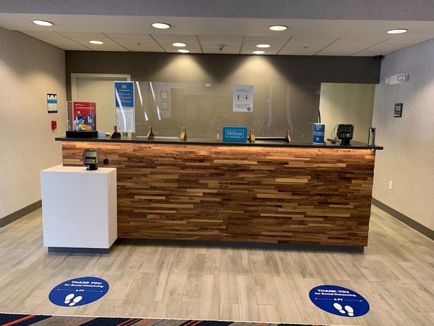 Hampton Inn and Suites Syracuse-Erie Boulevard