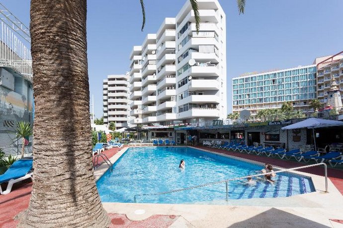 Magalluf Playa Apartments - Adults Only