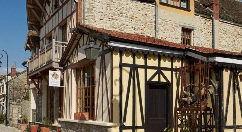 Besharat Gallery & Museum
