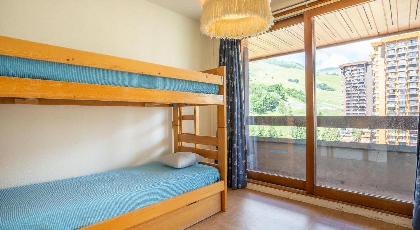 Apartment Lunik Orion 18