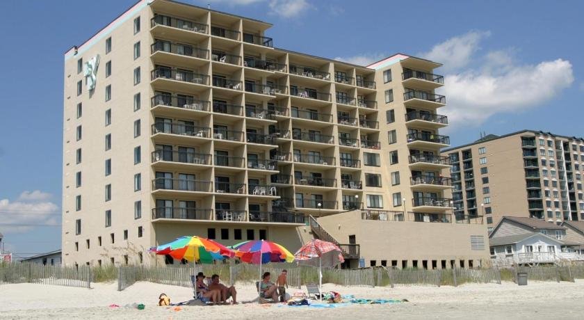 Buena Vista Plaza 707 by RedAwning