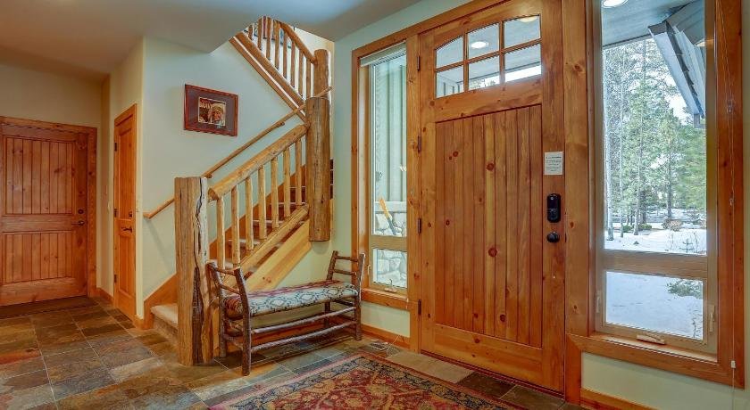 Vine Maple-Golf View-5BR/4 5BA