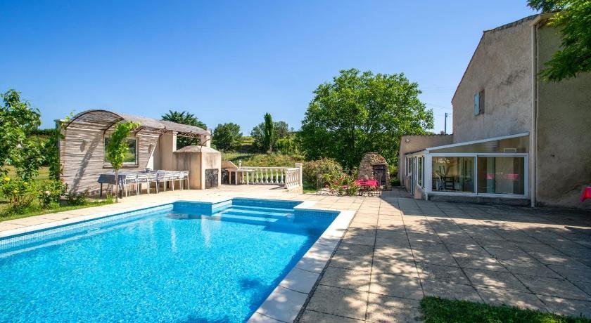 Villa de 3 chambres a La Tour d'Aigues avec piscine privee jardin amenage et WiFi