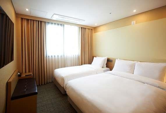 ON City Hotel