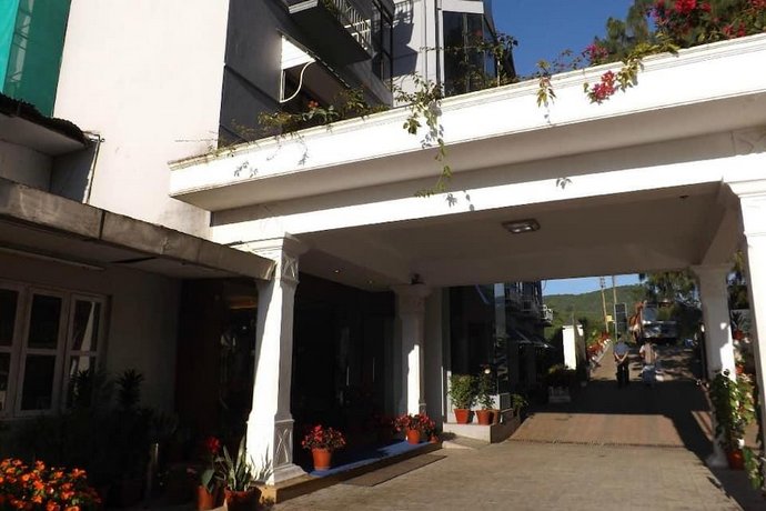 Hotel C7