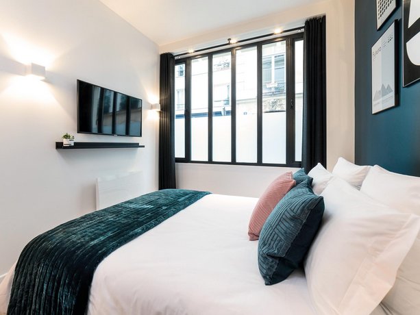Exclusive Loft in Le Marais with AC