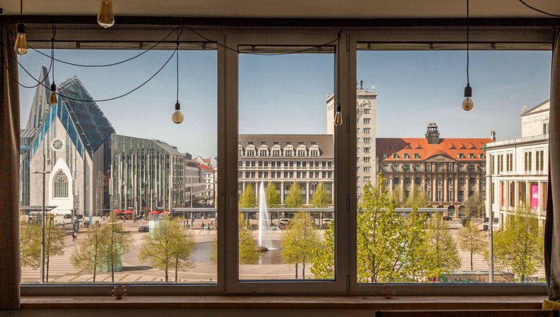 Felix Suiten im Lebendigen Haus am Augustusplatz