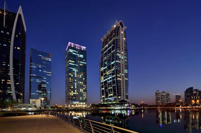 Oaks Liwa Heights Lake Shore Tower 1 United Arab Emirates thumbnail