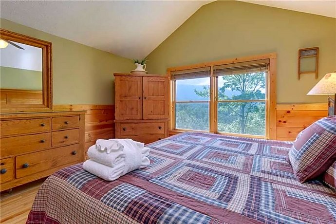 Enchanted View Lodge 3 Bedrooms Pool Access Mountain View Sleeps 10