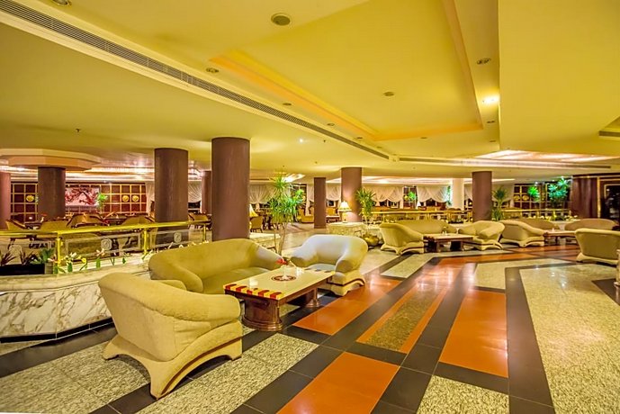 Golden 5 Emerald Resort