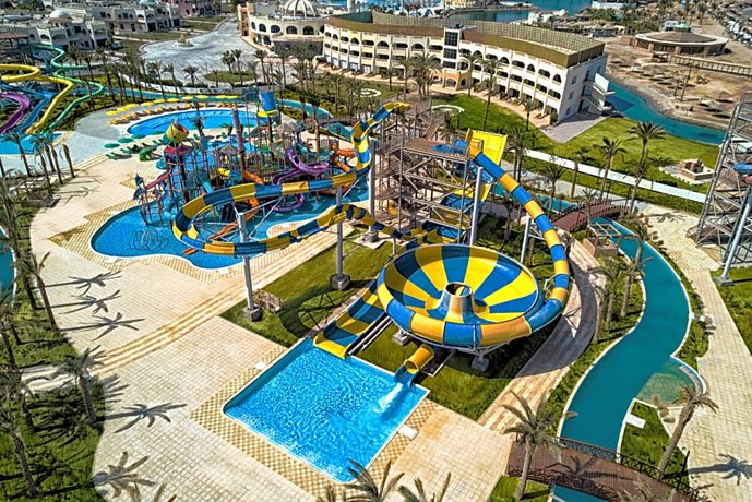 Golden 5 Emerald Resort