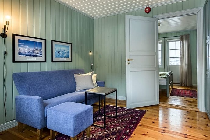 Håholmen Havstuer