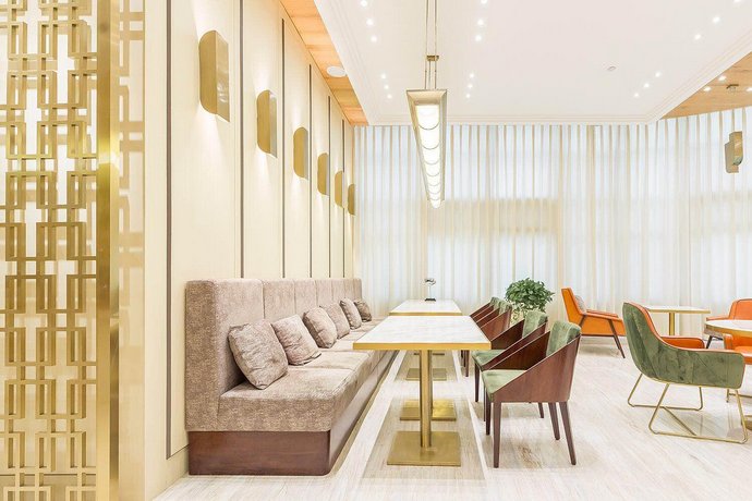 Starway Hotel Zhenjiang Dashikou