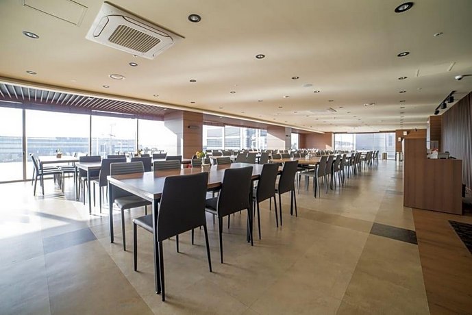 Ramada Encore by Wyndham Pyeongtaek