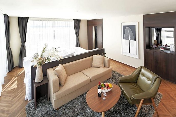 Ramada Encore by Wyndham Pyeongtaek