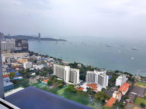 Centric Sea By Pattaya Holiday