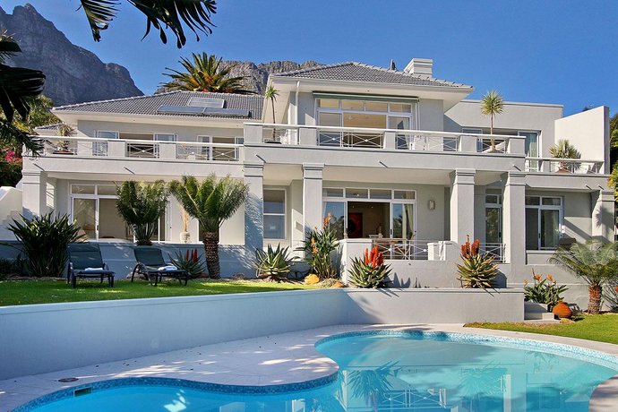 Msangasanga Villa