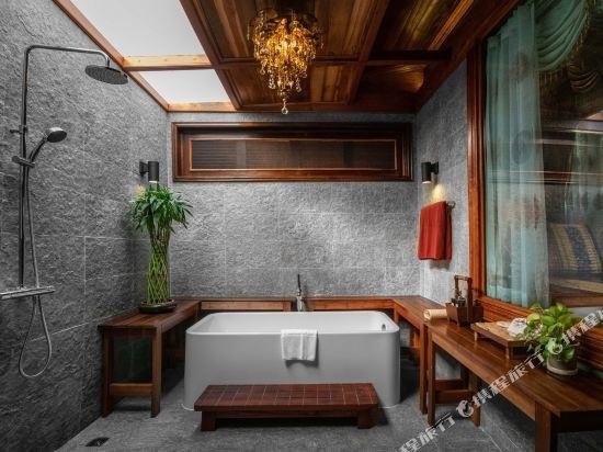 Khum Wang Nuea Villa