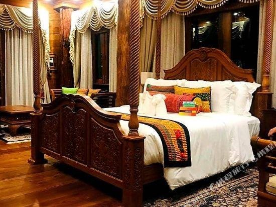 Khum Wang Nuea Villa
