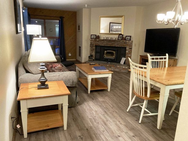 RedAwning Aspen Creek 226