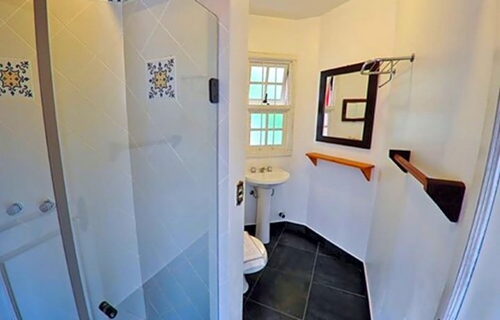 Aardvark Inn Pousada