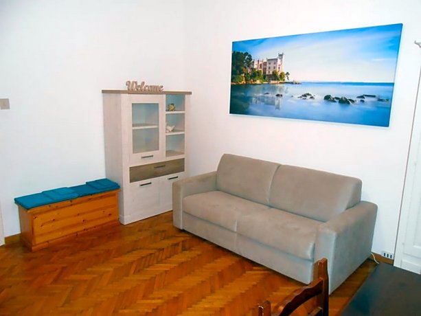 Appartamento in centro Trieste