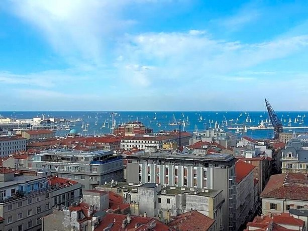 Appartamento in centro Trieste