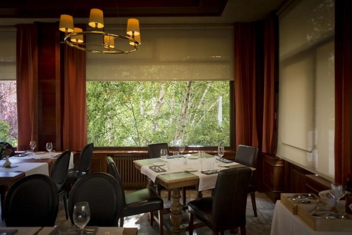 Hotel Restaurant Pessets & SPA