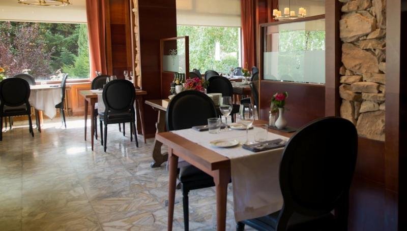 Hotel Restaurant Pessets & SPA