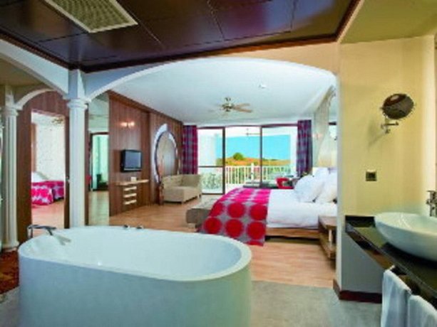 Defne Kumul Suites Colakli