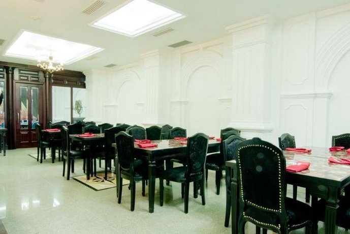 A&Em Signature Hotel