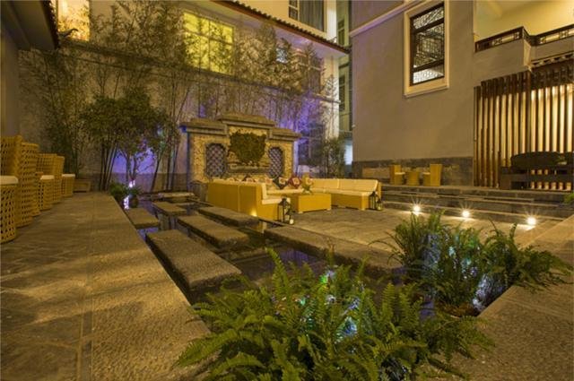 IMMERSING HOTEL LIJIANG