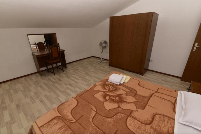 Apartment Anica Malinska Primorje-Gorski kotar County