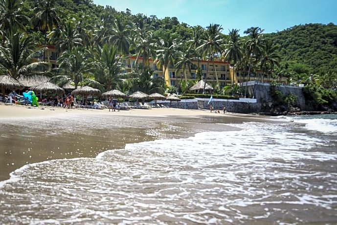 La Quinta Gran Bahia Cuastecomates