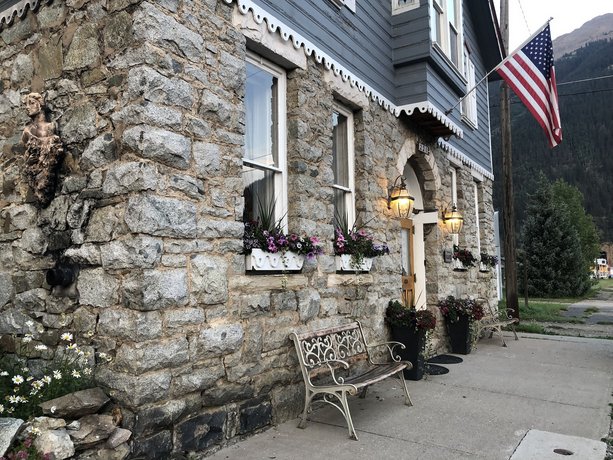 Inn of the Rockies-Alma House