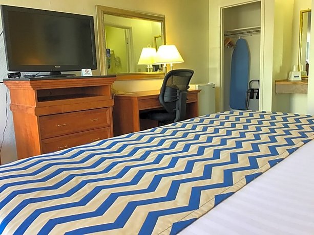 Travelodge by Wyndham Pendleton OR