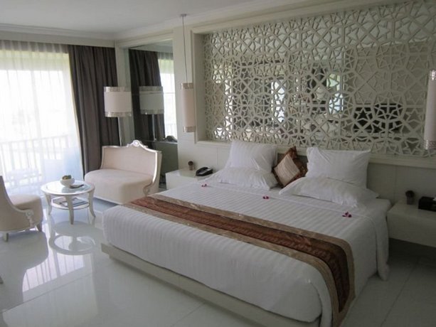 Dreamland Paradise Hotel