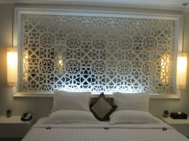 Dreamland Paradise Hotel