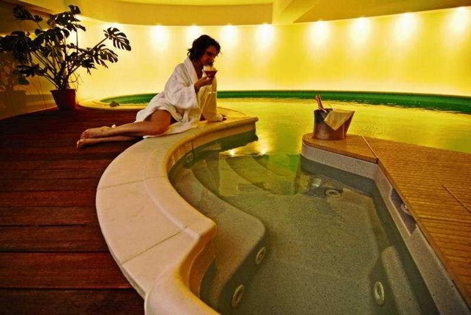 Lux Garden Hotel