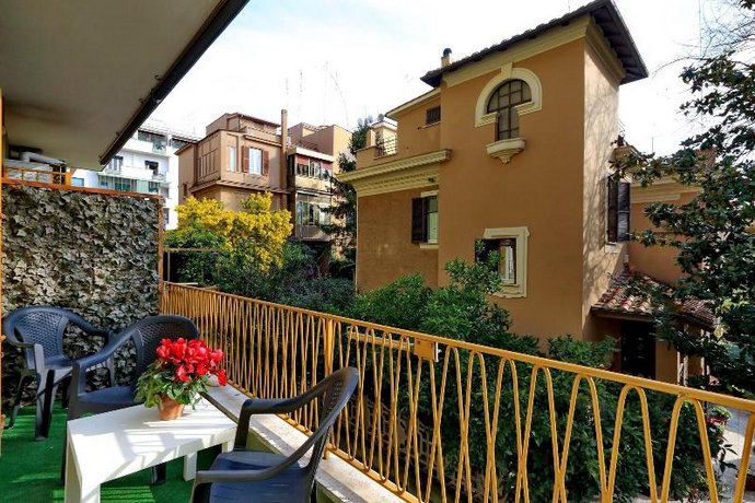 I Pini di Roma - Rooms & Suites